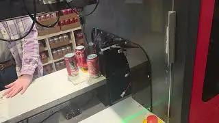 Customizing coca cola can machine at Cocoa cola store in Disney Springs 