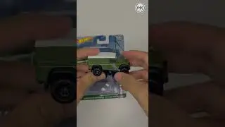 LOOSE HOTWHEELS PREMIUM LAND ROVER DEFENDER 110 HARDTOP