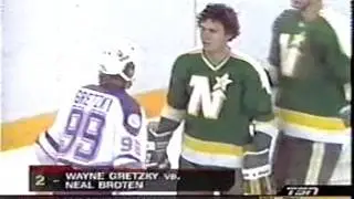 Gretzky fights Neal Broten - his only NHL fight without gloves on caught on tape