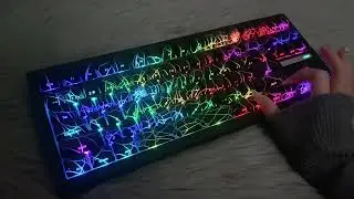 Spider web keyboard so cool!! #keyboard #fyp #zornher #zh870 #foryou #pc #pcgame #pcgamer #trend 