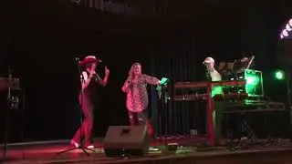 Miss Lana - Summerfly