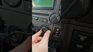 New cars are too complicated. #automobile #landrover #analog #simple #moderncars