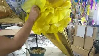 Haciendo Piñatas, Decoro una Piñata Estrella Navideña hecha con bola de cartón