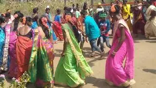 kolam Demsa Dance