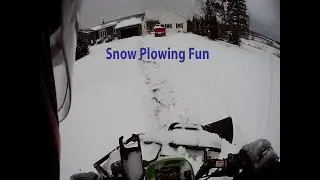 Snow Day Fun - Plowing with the Arctic Cat 650V2