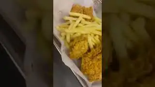 BROASTED CHICKEN.#asmr #friedchicken #yummy #shots #satisfying #yanzofficial