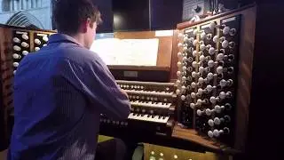 About the organ at Exeter Cathedral