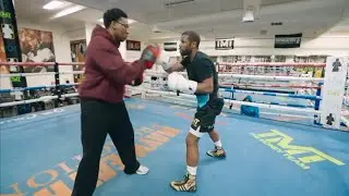 Floyd Mayweather at 49 y/o Training for Mike Tyson Exhibition displaying tremendous coordination