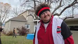Season 6, ep. 33: World Series of Wiff and a Pooey Day on the Mr. Cameraman Set 