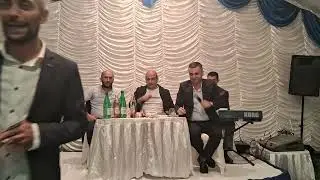 Meyxana məclisi. Bəhruz Lerikli, Nahid Bədəlanli , R&ouml;vşən Əhmədli . (adam var sinagda oyun cixardir