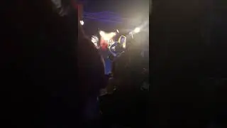 Laura Jane Grace-&ldquo;Black Me Out&rdquo; solo encore @ PRB 2018