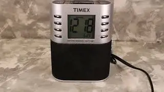 Timex T308S Digital Alarm Clock AM/FM w/4 Nature Sounds, Auto-Set & Sleep Timer