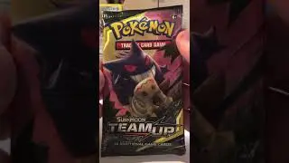 Opening A Pok&eacute;mon: Team Up Booster Pack