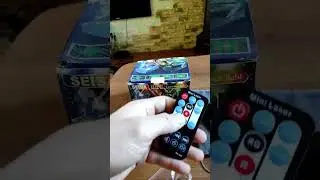 Лазерный проектор с пультом Mini Laser stage light