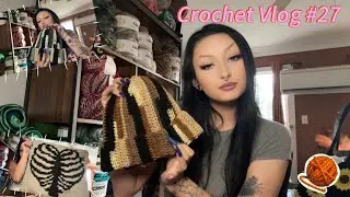 Crochet Vlog #27 | Finishing the Tapestry Tote & Restocking my Colorblock Beanies (yet again)