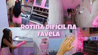 Rotina Exausta Às 7:00 Da Manhã ♡ Tiver Um Livramento No Caminho Da Escola 