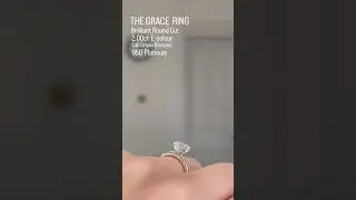 This stunning Grace ring features a 2 carat E-colour lab grown diamond!