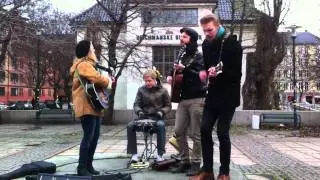 LeslieGreen - I call your name (mamas and the papas).MOV