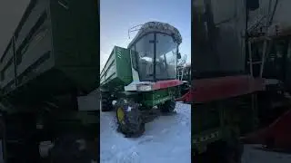 Самоходные бункер перегрузчик WhatsApp +86 136 0240 7707 ￼ привезём все что угодно куда угодно