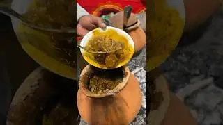 Is this Bihar Famous Food? Litti ke saath Mutton😋 #streetfood #foodreview #biharfood #foodshorts