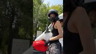 он свой рассудок потерял😁 #мотоТаня she made him go crazy looking at her #motoTanya in Armenia