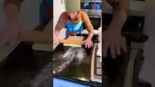 Начинаю процесс ламинирования круассанов! Полное руководство на моём канале! #круассан