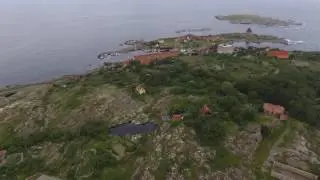 RoosterTour: Drone flight over Christians&oslash; (Erbseninsel)