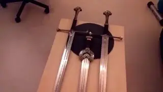 Anduril - United Cutlery Vs. Unofficial Replica : Pas mal !
