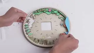 With a laser machine, you can cut, paint, and then end up with an artistic pendulum clock!❤️💚💜