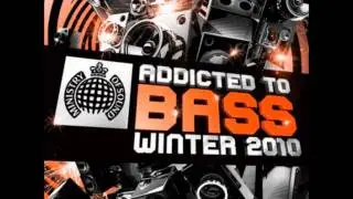 ADDICTED TO BASS WINTER 2010 CD1  SPLASH (RUSKO REMIX)