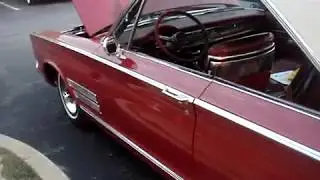 1966 CHRYSLER 300 HARDTOP - CHRYLSER'S SPORTY LEADER