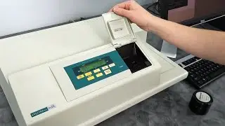 Molecular Devices SpectraMax Plus 384 Microplate Cuvette Spectrophotometer w/ SoftMax Pro