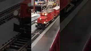 Greenberg's toy train show #trains #trainadventure #trainshow #modeltrains #dieseltrain #throwback