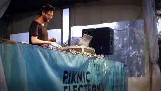 Guy Gerber - Piknic Electronik