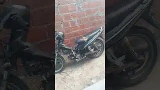 t&aacute; todo mundo com inveja da moto do menino