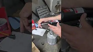 Setting 3/8 Diameter Monobolt Rivets With the Huck 256 Tool