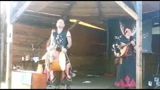 Wein und Bier von Rabenzauber live