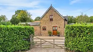 The Old Dairy, St. Leonards Rd, Nazeing EN9 - Detached home for sale