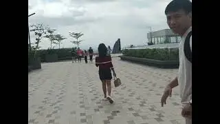 В торговом центре SM Mall of Asia || Новые небесные сады