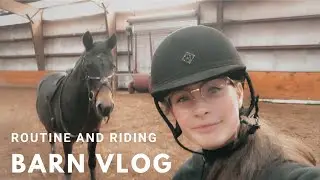 BARN VLOG||I FELL