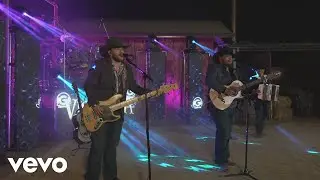 La Victoria - Montón De Cartas