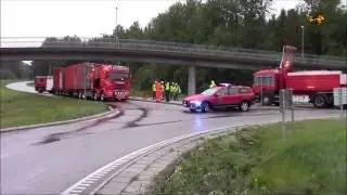 Kranbil fastnade under viadukt