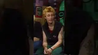 Green Day talks fear over leaving Lookout Records on MTV in 1994 #punk #greenday #mtv #1990s #1994