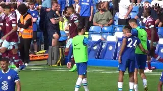 Ben Chilwell cheering Chelsea Starting member during half-time 20220903 Chelsea vs West Ham United