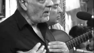 Osvaldo y Agustin en el Boliche de Roberto: 