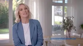 Johnson's & Tresillian Limited Edition CottonTouch Swaddle