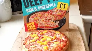&pound;1.00 Ham & Pineapple Pizza | Iceland | Food Review