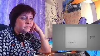 Мама слушает 