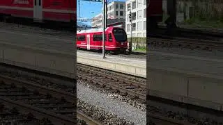 einfahrt eines ABe 4/16 S➡️Thusis#zug #trainspotting #rhb
