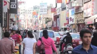 Wake up to Walkable Commercial Street